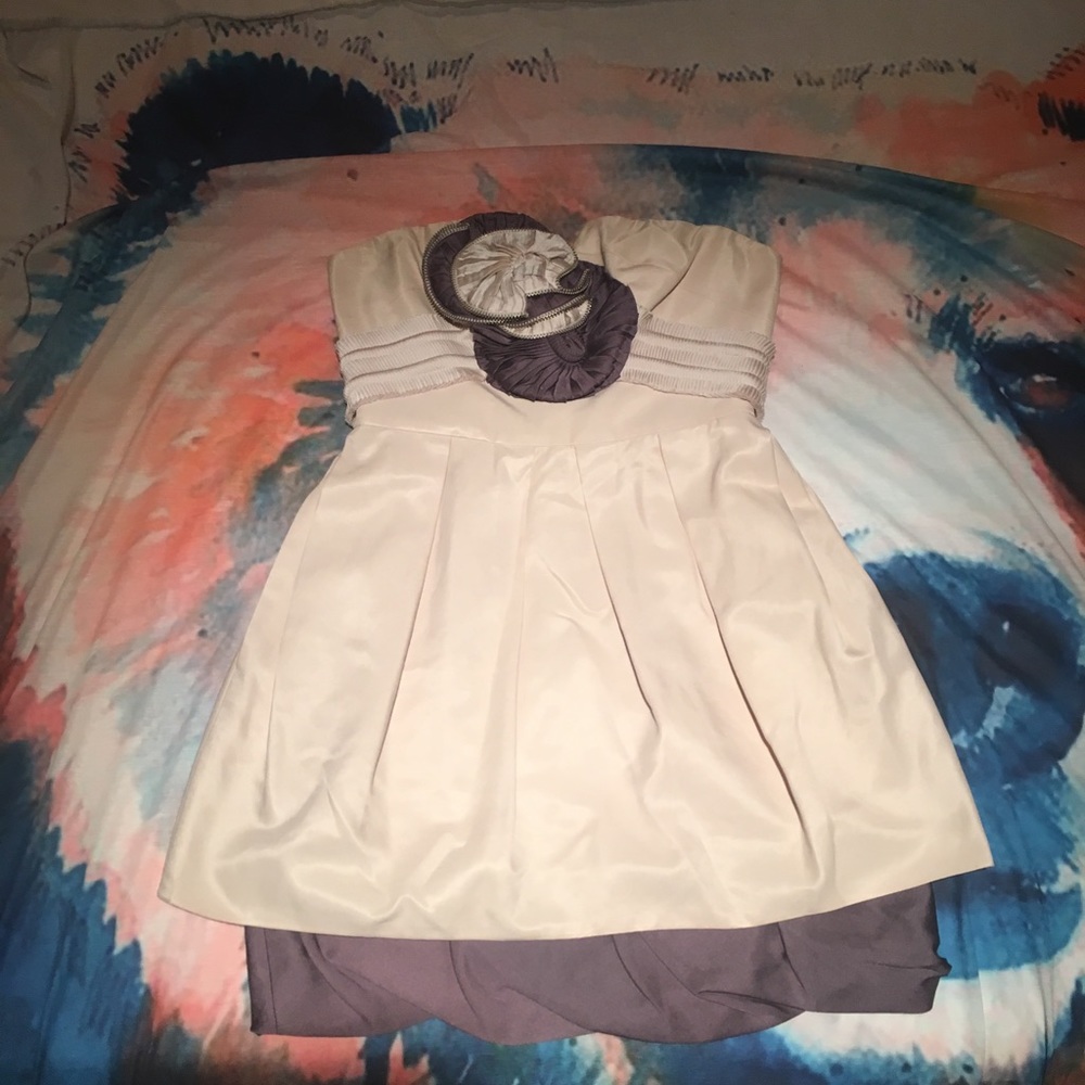 Bcbg runway zipper flower cocktail dress
